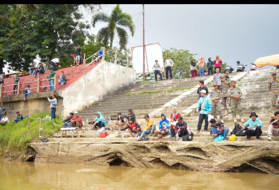 MMK Jadi Sarana Edukasi, Bupati Kuansing Tekankan Pentingnya Perlindungan Sungai