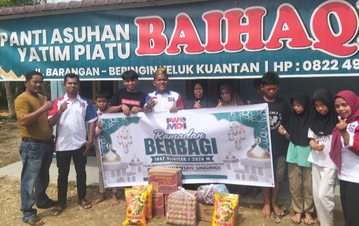 PWMOI Kuansing Tebar Kebaikan di Bulan Suci, Paket Sembako Mengalir ke Panti Asuhan Baihaqi Umar