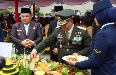 Ribuan Mata Tertuju ke Lapangan Gubernur Riau, Kodam XIX/Tuanku Tambusai Gelar Upacara HUT TNI ke-81